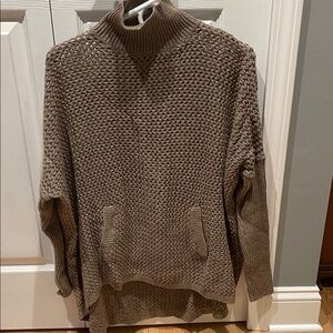 LOFT women’s Brown Textured Turtleneck Sweater
